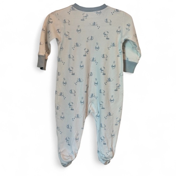 Kissy Kissy - Picture 2 of 4